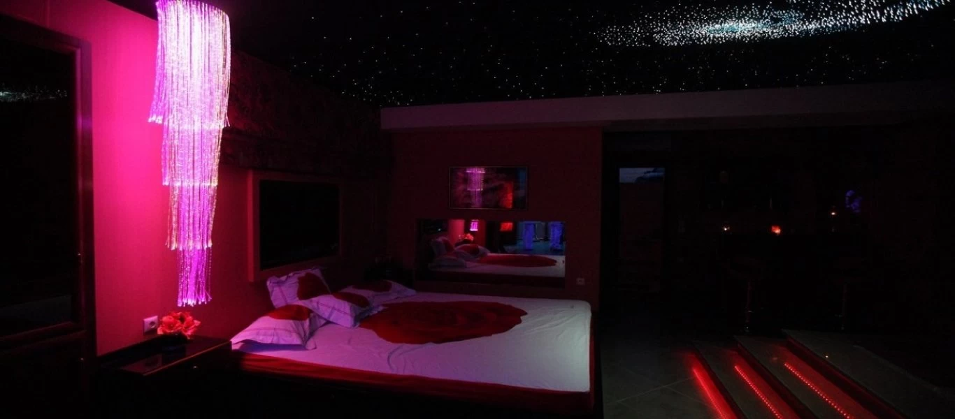 Ηλεία: Οίκος ανοχής λειτουργούσε κρυφά και με ραντεβού εν μέσω καραντίνας